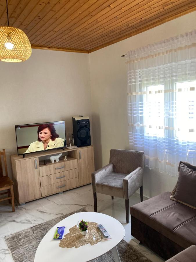 Apardibra Apartment Bar Luaran gambar